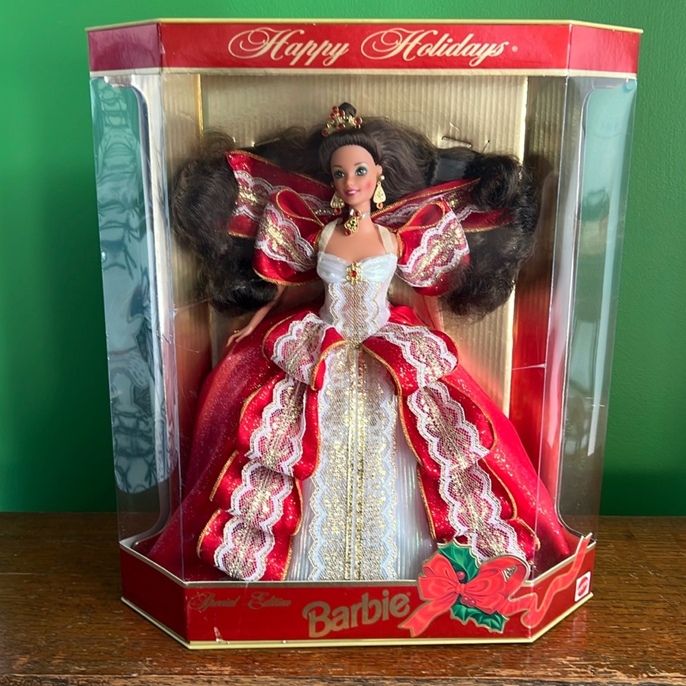 1997 Happy Holidays Barbie, NIB